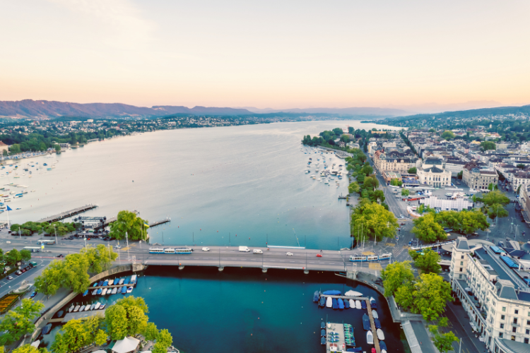 lake zurich