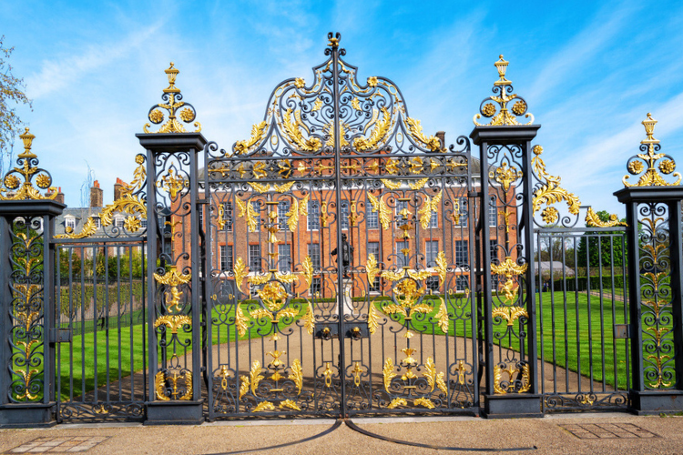 kensington palace gardens