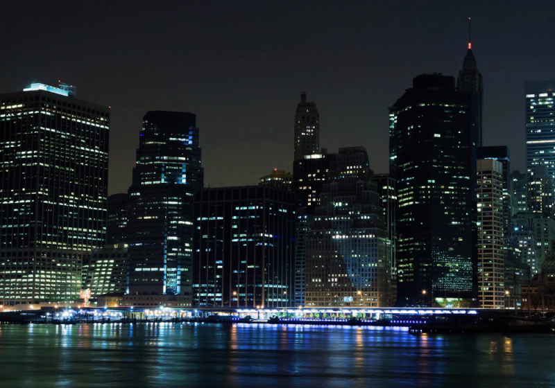 manhattan's skyline at night new york