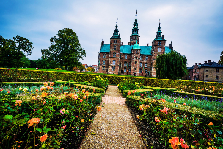 rosenborg castle gardens