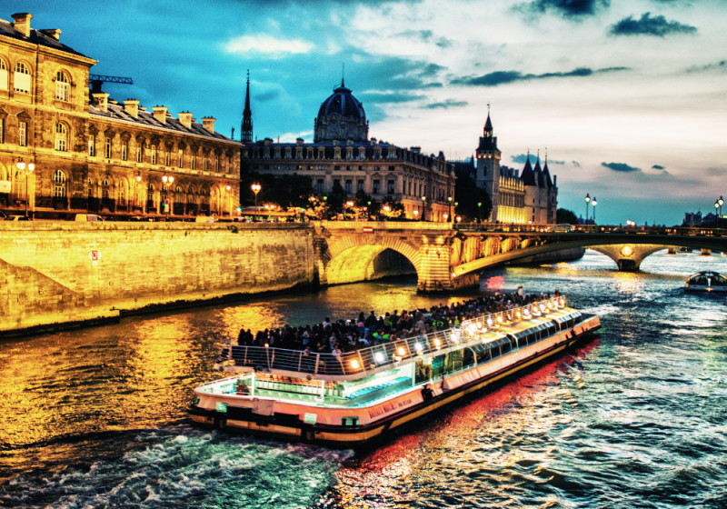 seine river cruise paris
