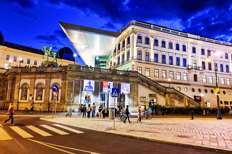 albertina mauseum and art gallery in vienna