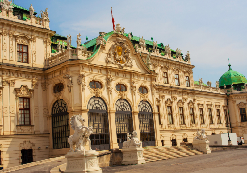 belvedere palace complex vienna