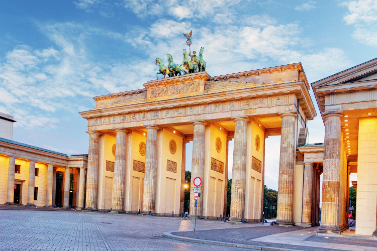 brandenburg gate berlin