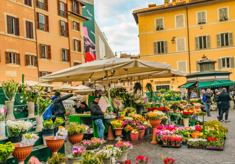 campo de' fiori market in rome