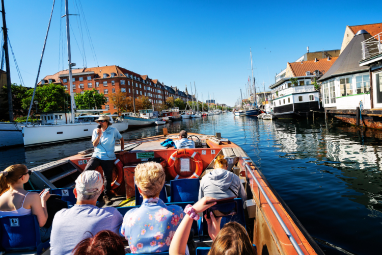 canal boat tours copenhagen