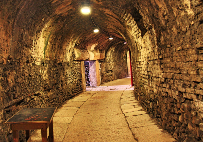 catacombs of san gennaro in naples
