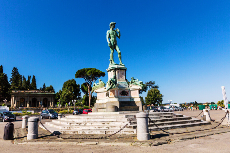the breathtaking views from piazzale michelangelo