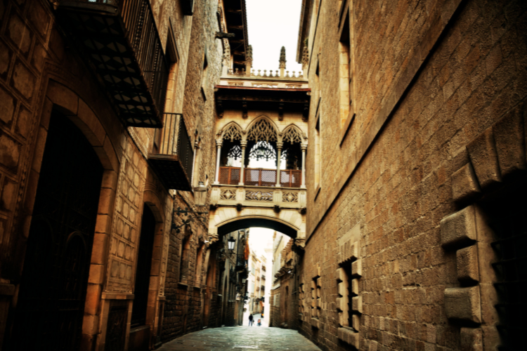 gothic quarter in barcelona