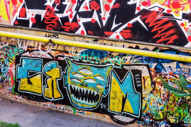 graffiti walls in vienna