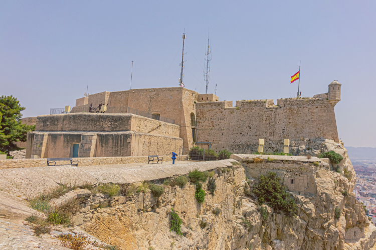 Castillo de Santa Bárbara