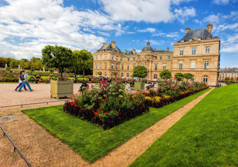 jardin du luxembourg in paris