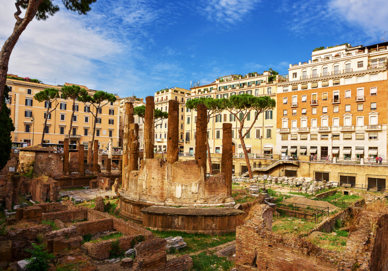 largo di torre argentina in rome