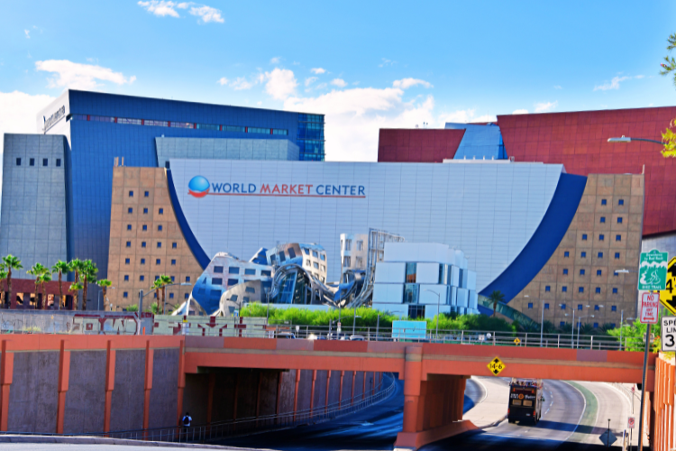 luxury brand outlet las vegas