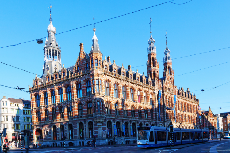 magna plaza amsterdam