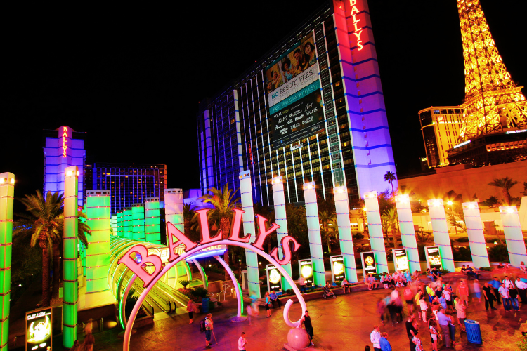 nightclubs and bars las vegas