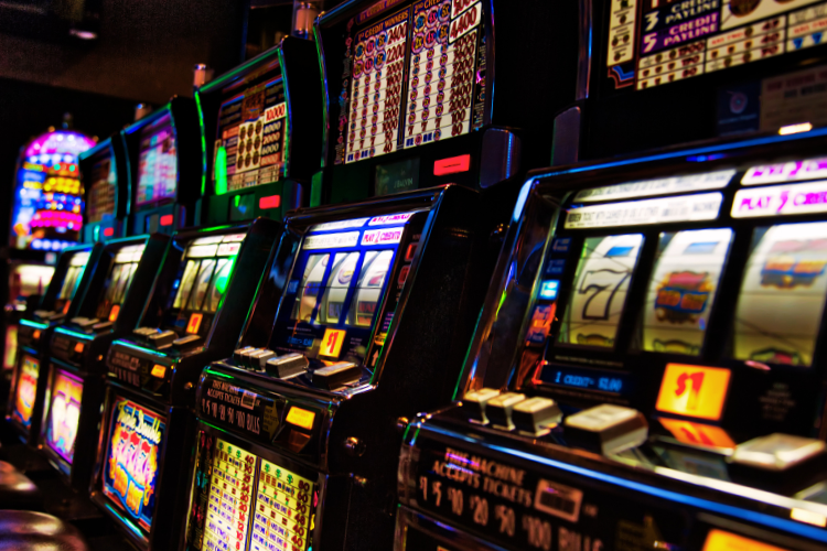 nightlife and gaming las vegas