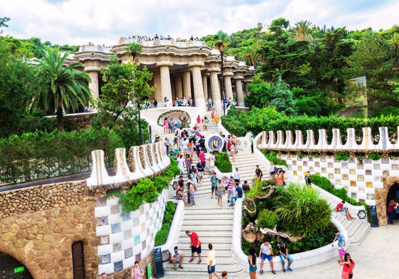 park guell kids barcelona
