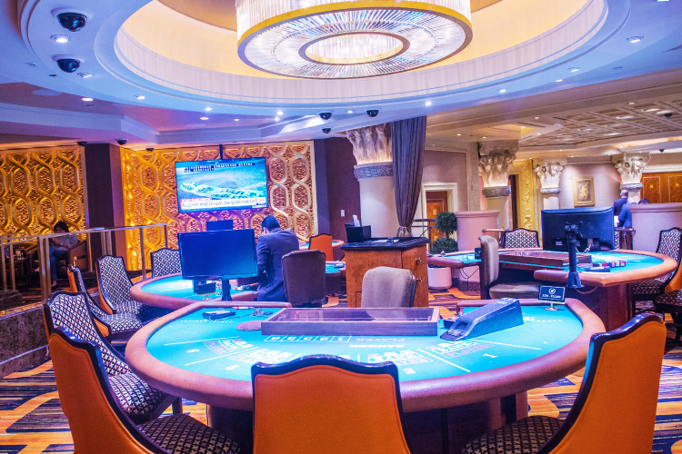 poker room las vegas