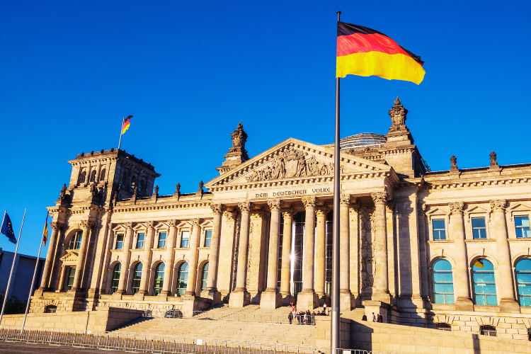 reichstag building berlin