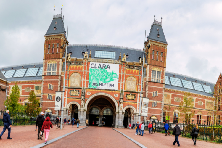 rijksmuseum in amsterdam