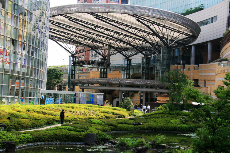 roppongi hills in tokyo