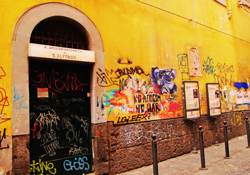 street art tours in naples