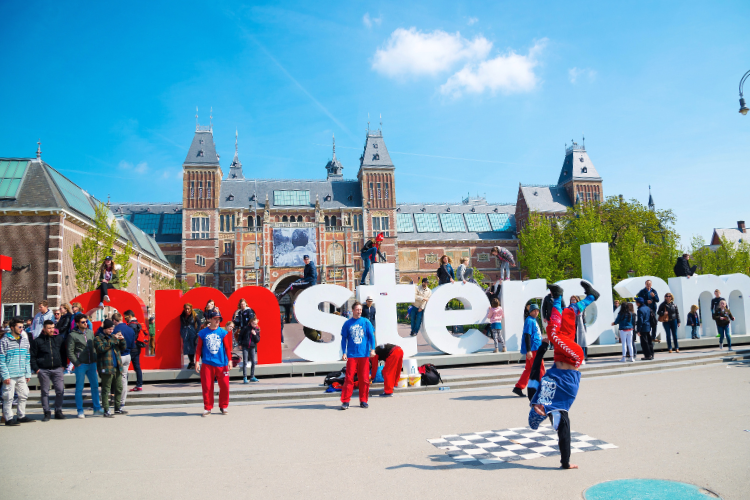 street dancing amsterdam