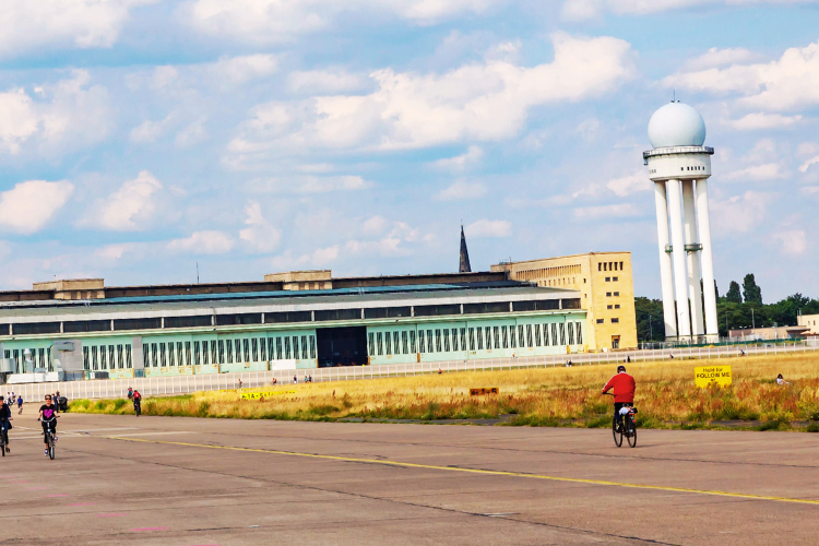 tempelhofer feld berlin