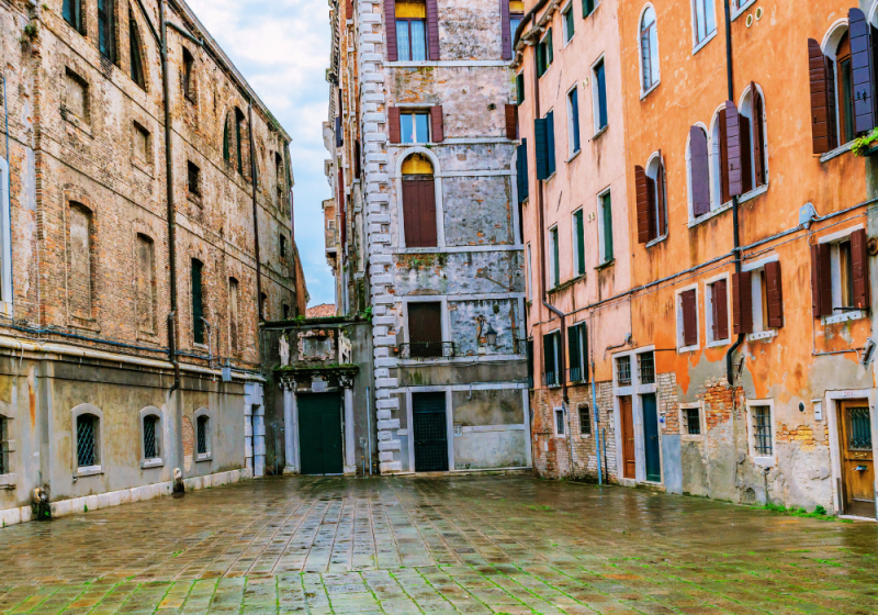 venetian neighborhood in venice