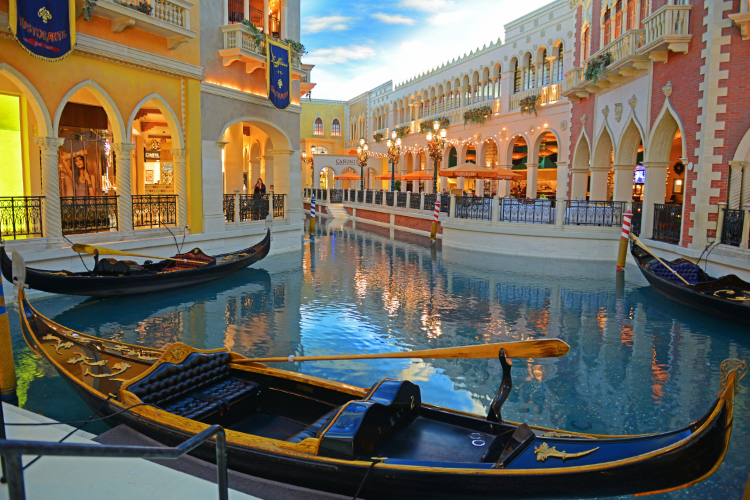 venetian grand canal shoppes